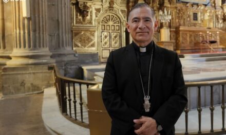 ENCRyM DEVUELVE FULGOR A RETABLOS DE LA CATEDRAL METROPOLITANA DE LA CIUDAD DE MÉXICO