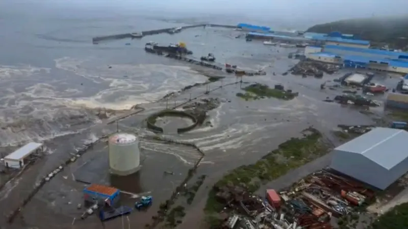 Levantan la mayoría de las alertas de tsunami tras el potente terremoto de magnitud 8,8 en el norte del Pacífico