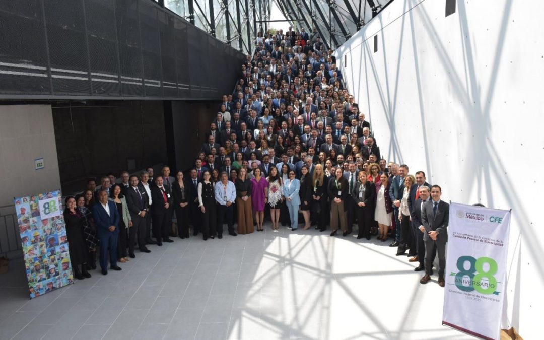 La CFE cumple 88 años iluminando hogares, impulsando industrias y conectando comunidades