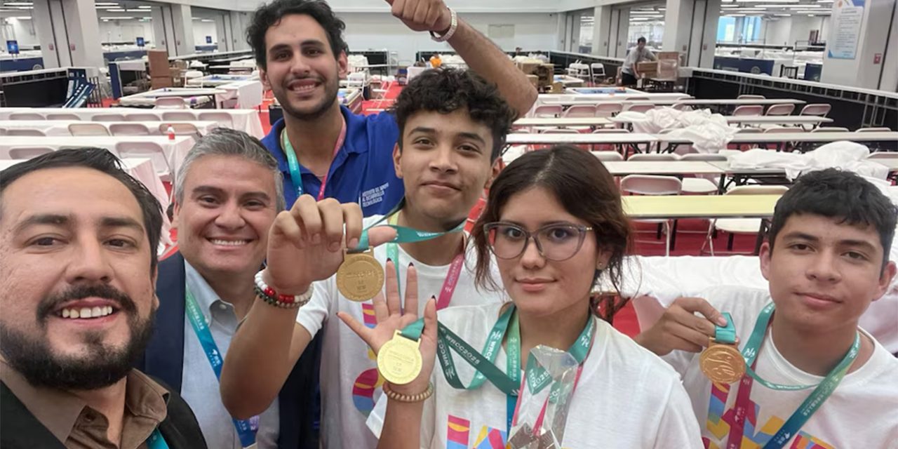 Equipo mexicano se corona con oro en concurso de robótica en China: son estudiantes del CECYTECH y del CBTIS