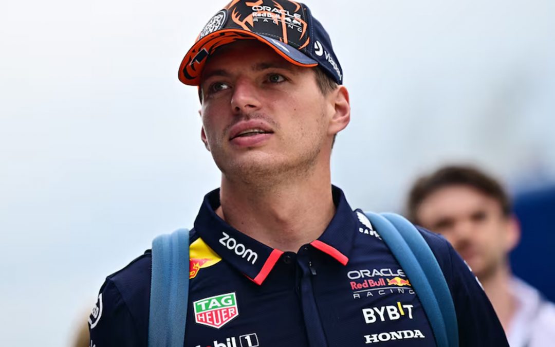 Red Bull, reprendido después de que Verstappen tirara la toalla