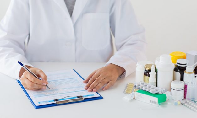 Licenciados en Enfermería y pasantes en servicio social podrán prescribir medicamentos