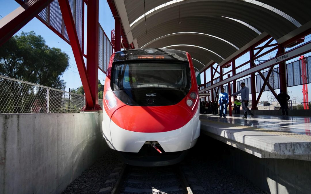 Presidenta Sheinbaum encabeza primer recorrido de supervisión del Tren Suburbano Lechería–AIFA