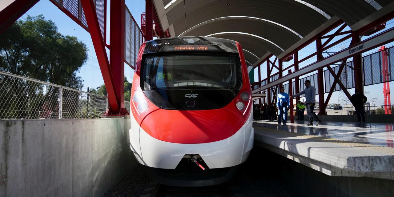 Presidenta Sheinbaum encabeza primer recorrido de supervisión del Tren Suburbano Lechería–AIFA