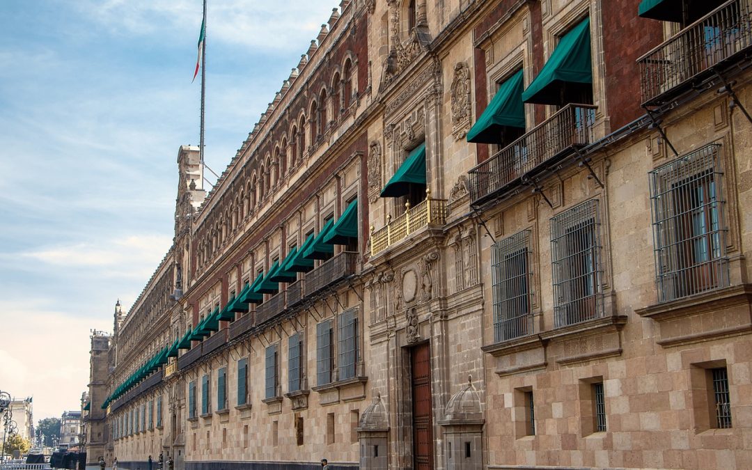 Congreso de la CDMX aprueba desaparición del INFO-CDMX en medio de trifulca