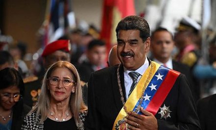 Trump confirma ataques de EU a Venezuela; asegura que Nicolás Maduro fue capturado y sacado del país