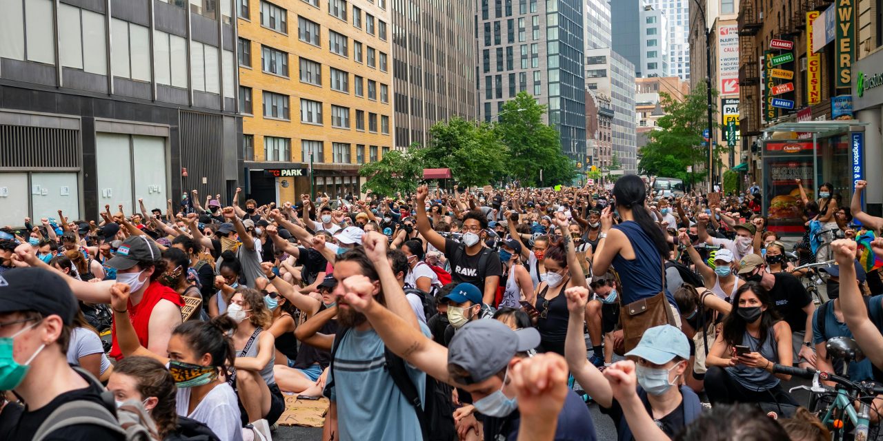 “Contra el ICE, el poder del pueblo” — la protesta que sacude a Estados Unidos