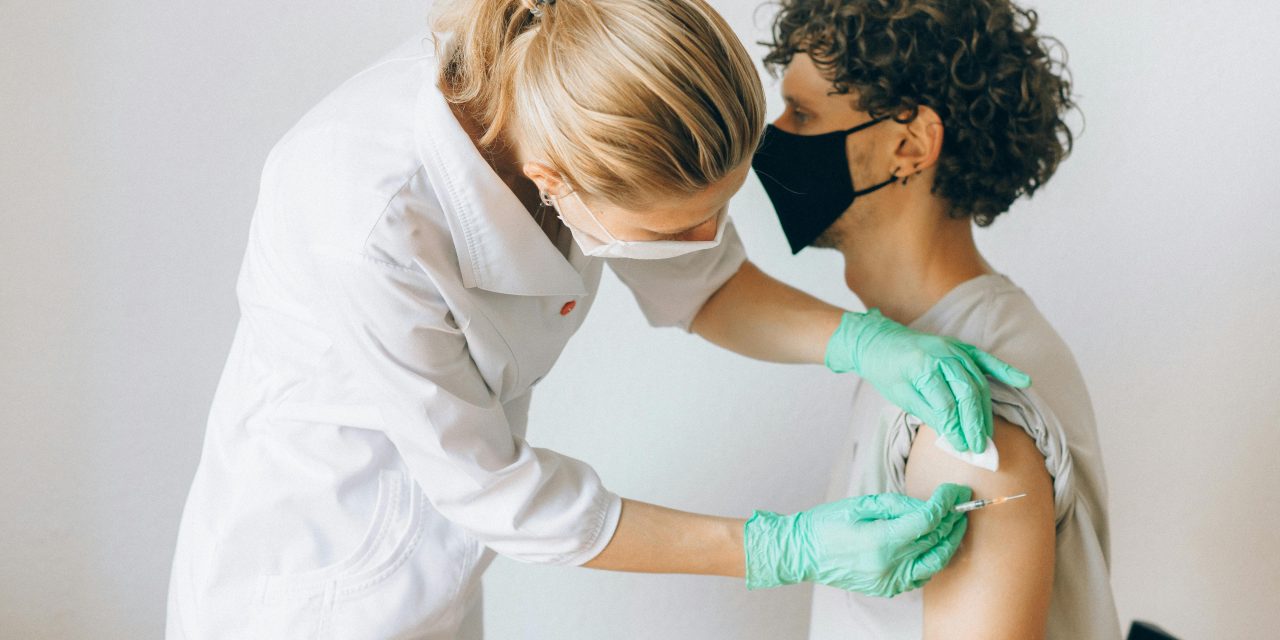 México asegura vacunas suficientes para hacer frente al brote de sarampión