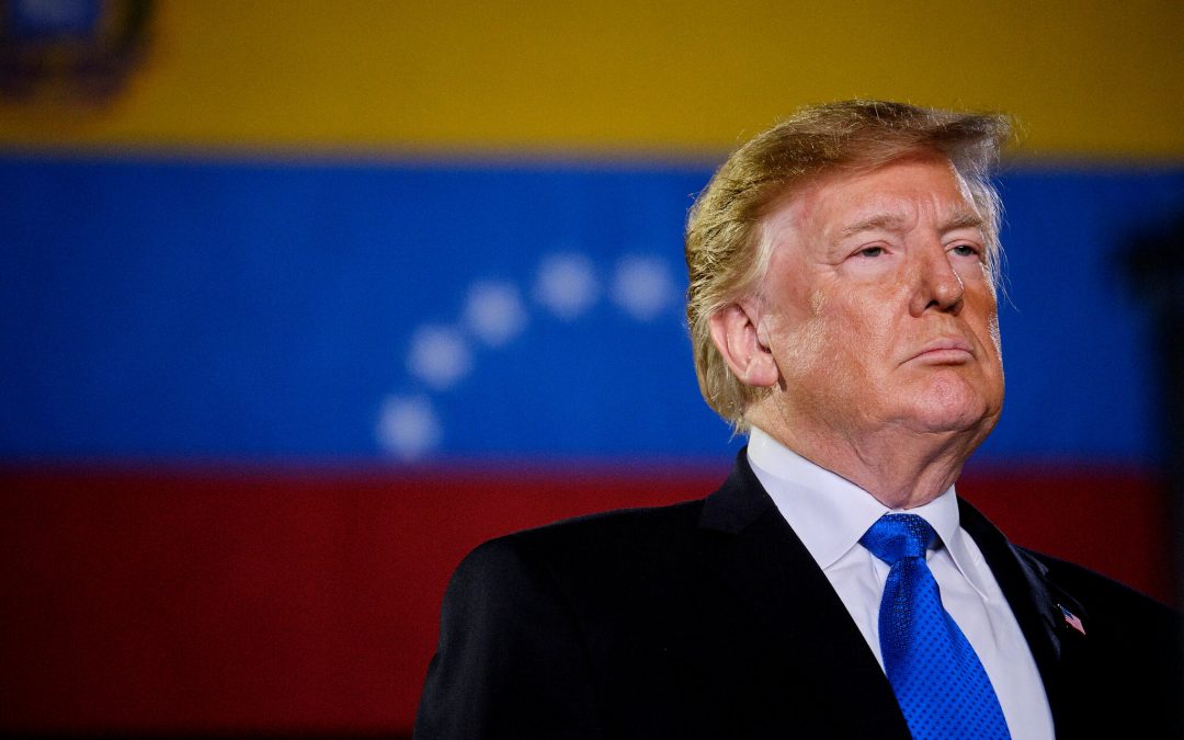 Trump afirma que Estados Unidos “controlará” Venezuela tras la captura de Maduro