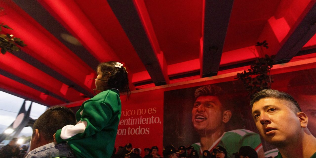 El presidente de México duda sobre el plan de recortar el año escolar en 40 días para el Mundial.