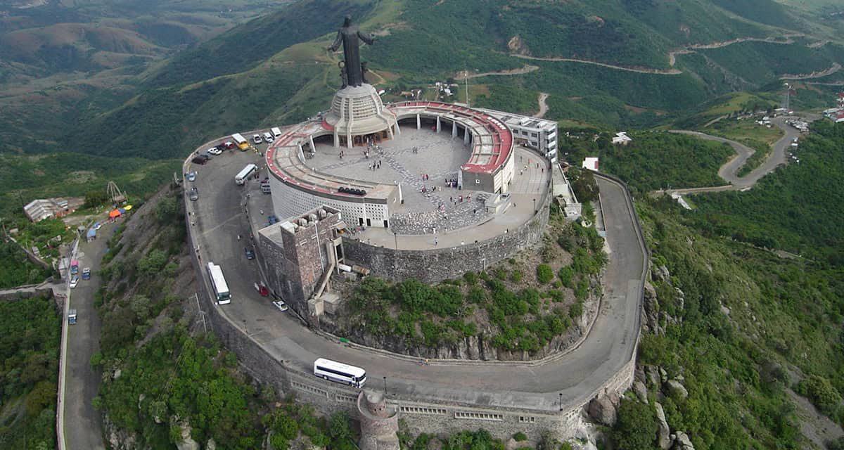 La vista y el encanto del Cerro del Cubilete, desde el