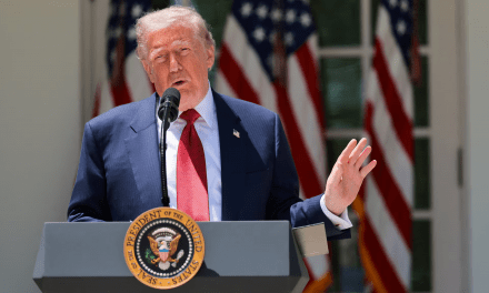 Trump anuncia un alto el fuego de tres días entre Ucrania y Rusia.