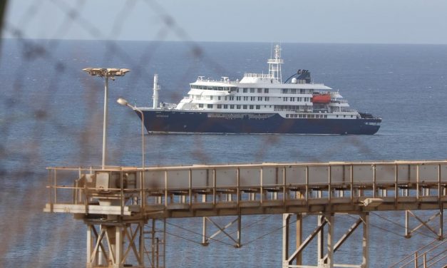 Se han detectado nuevos casos sospechosos de hantavirus en España y en la remota Tristan da Cunha.