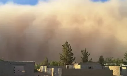 El Frente Frío Núm. 50 y canales de baja presión están provocando lluvias puntuales fuertes, tormentas eléctricas, granizadas e inundaciones en la zona norte del Estado de México y diversos sectores del norte del país.