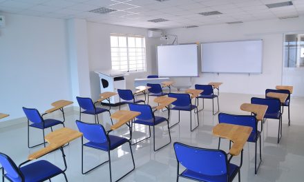 Última hora: SEP da marcha atrás y mantiene el calendario escolar original