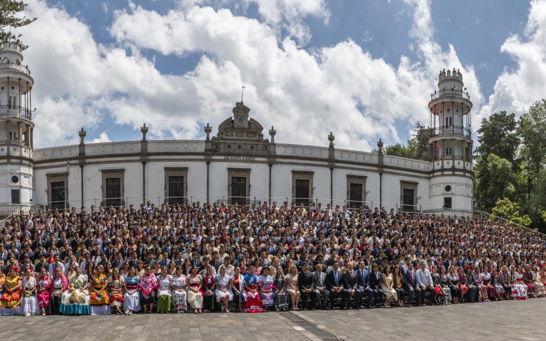 Gradúa Chapingo a 1,250 profesionistas comprometidos con el desarrollo agropecuario, forestal, económico y social del país