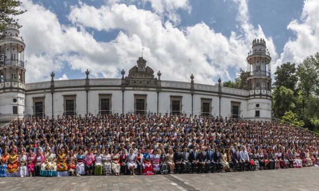Gradúa Chapingo a 1,250 profesionistas comprometidos con el desarrollo agropecuario, forestal, económico y social del país