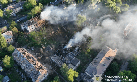 Al menos 18 muertos en un fuerte ataque ruso contra ciudades ucranianas.