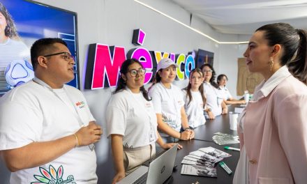 Impulsa Sectur atención integral al visitante con los quioscos México ContiGO 
