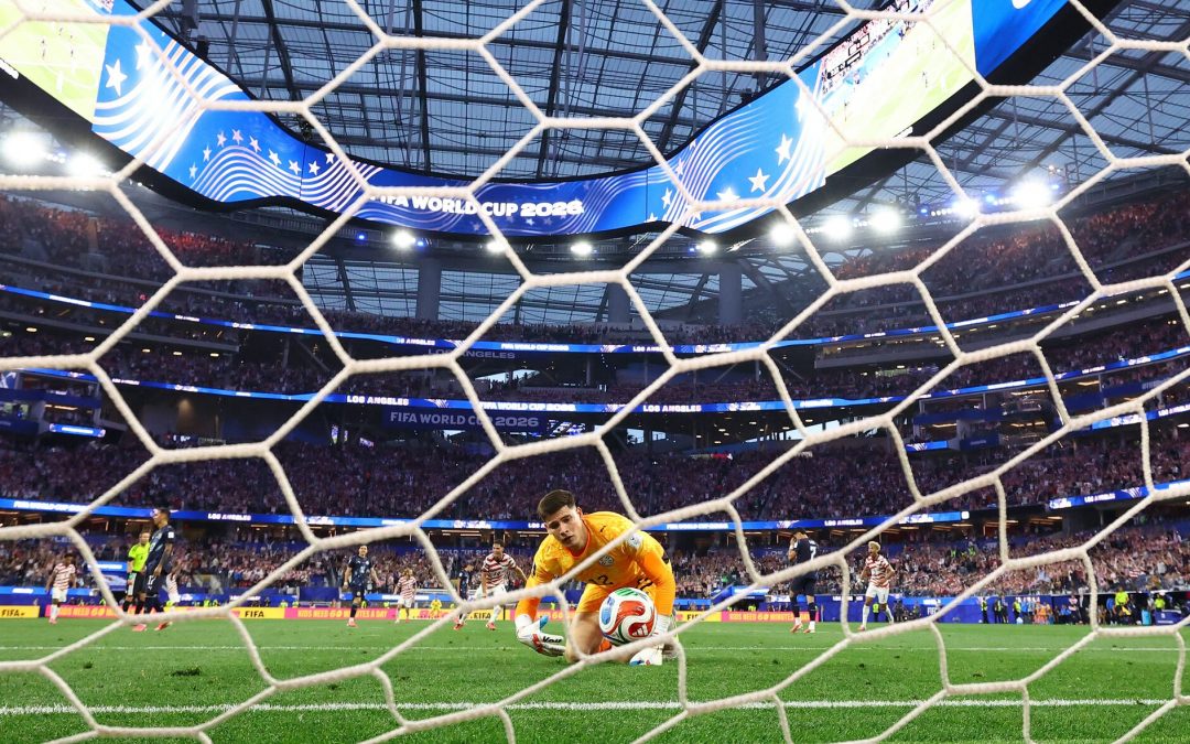El regreso de Paraguay al Mundial deja una «dolorosa lección», dice Alfaro.