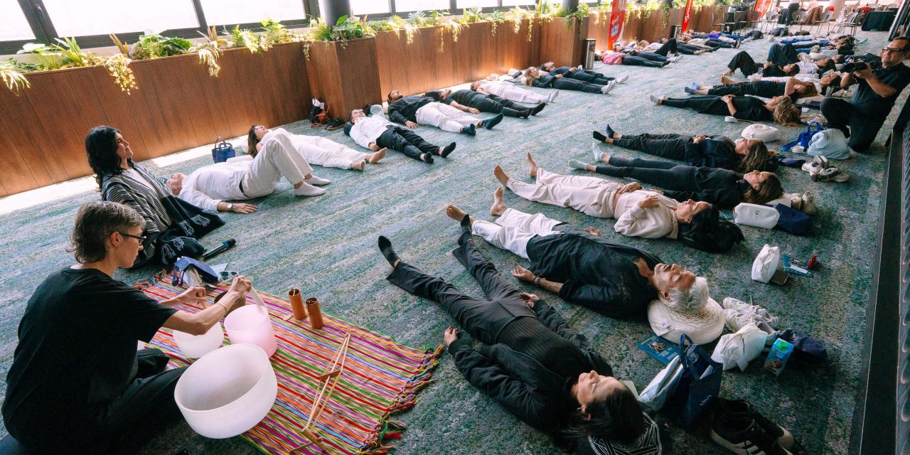 El yoga como respuesta al agotamiento moderno:regresa el Encuentro Nacional de Yoga