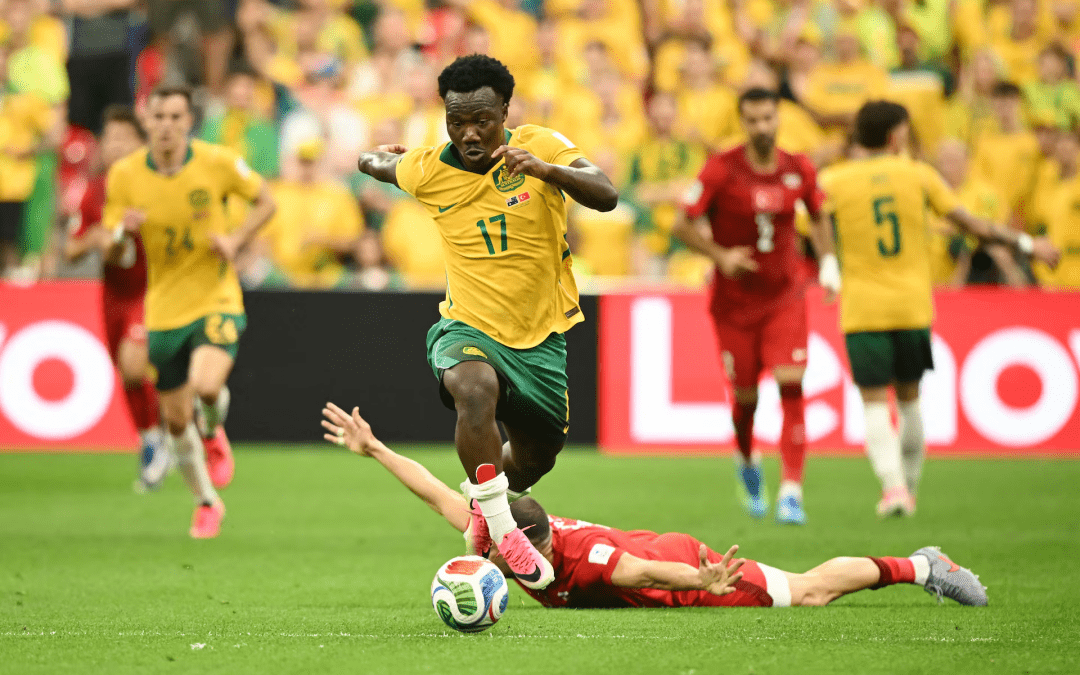 Australia sorprende a Turquía con una exhibición defensiva en la Copa del Mundo.Por Pearl Josephine Nazare