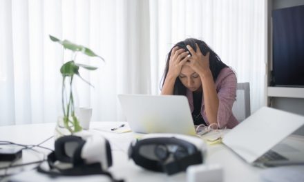 Salud mental e incertidumbre laboral: el impacto invisible que ya afecta el bienestar y la productividad
