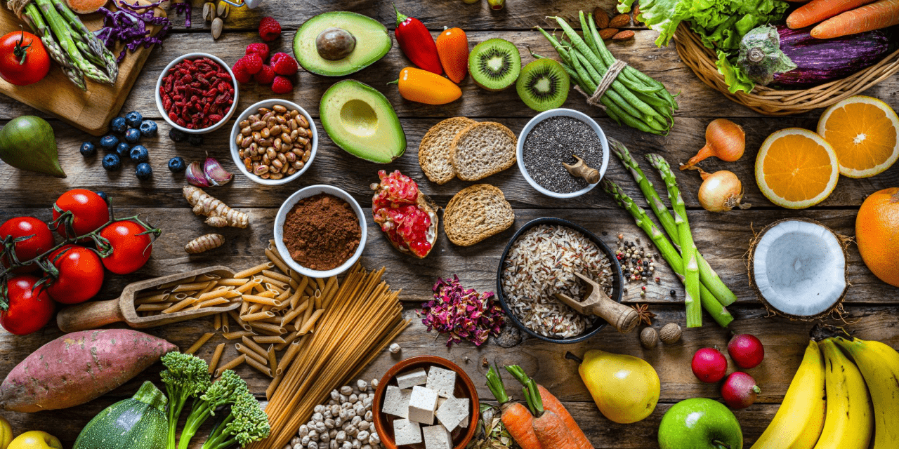 Fibra para la salud intestinal: Un experto explica por qué es mejor consumir más de un tipo y aumentar su ingesta gradualmente