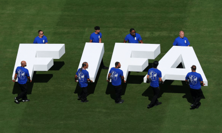 La confederación asiática reprende a la FIFA, lo que supone un revés para el plan de inversión privada.