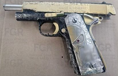FGR OBTUVO VINCULACIÓN A PROCESO EN CONTRA DE CUATRO PERSONAS DETENIDAS JUNTO CON ARMAS DE FUEGO EN LA CIUDAD DE MÉXICO