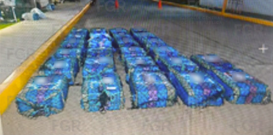 FGR LLEVA A PROCESO A DOS PERSONAS DETENIDAS JUNTO CON MÁS DE UNA TONELADA DE CLORHIDRATO DE COCAÍNA
