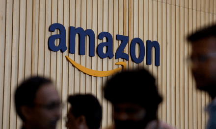 Según un estudio, la IA de Amazon y Walmart detecta el fraude con la etiqueta «Hecho en EE. UU.», pero no lo señala.