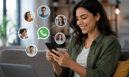WhatsApp gana terreno en un mercado donde 73% de empresas y candidatos se conectan en redes sociales.
