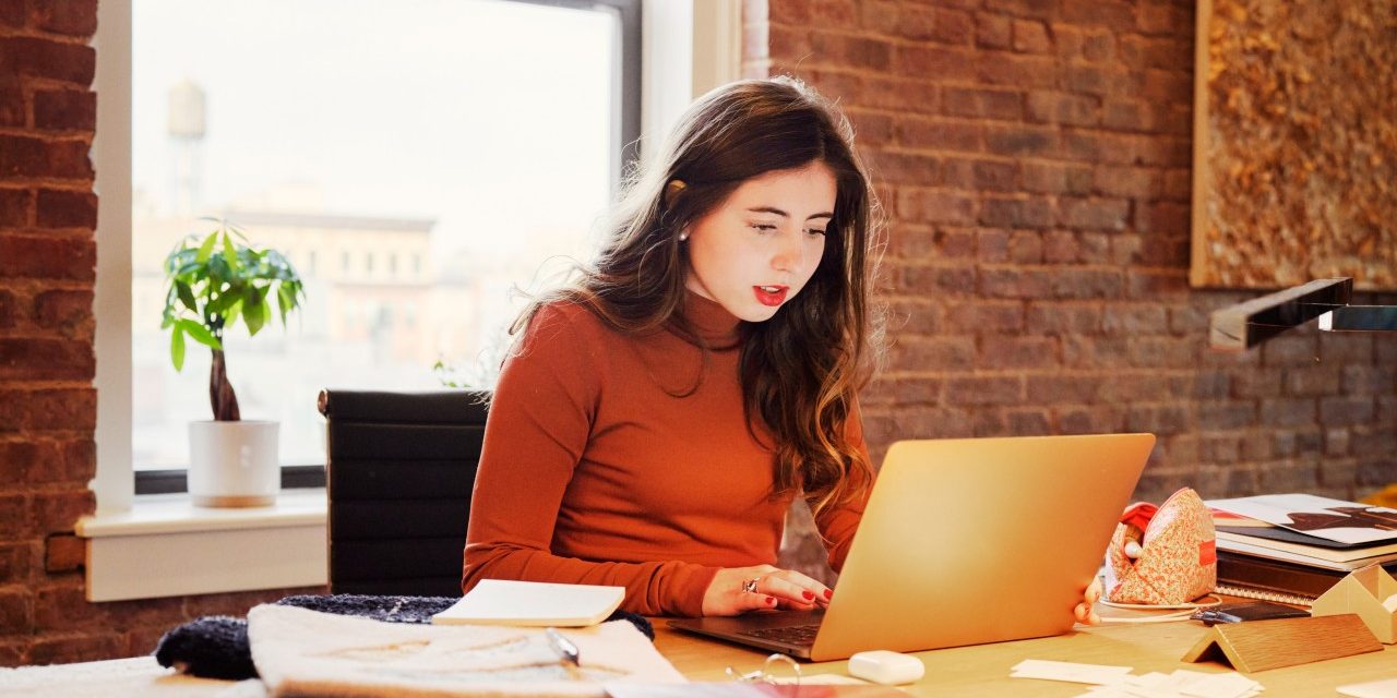 Esta semana en marketing: De la página en blanco al manual de estrategias B2B.