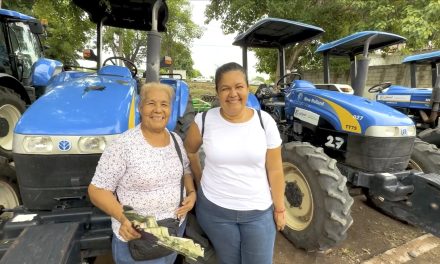 AGRICULTURA y Gobierno de Nayarit liberan de deudas a casi 4 mil productores