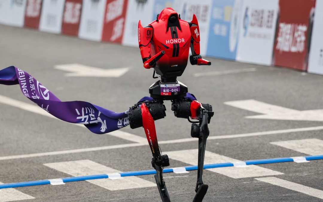 Un robot chino bate el récord mundial de 100 metros de Usain Bolt en los Juegos Olímpicos de Pekín.