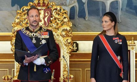 NUEVO REY EN NORUEGA: HAAKON VIII JURA LA CONSTITUCIÓN TRAS LA MUERTE DE HARALD V