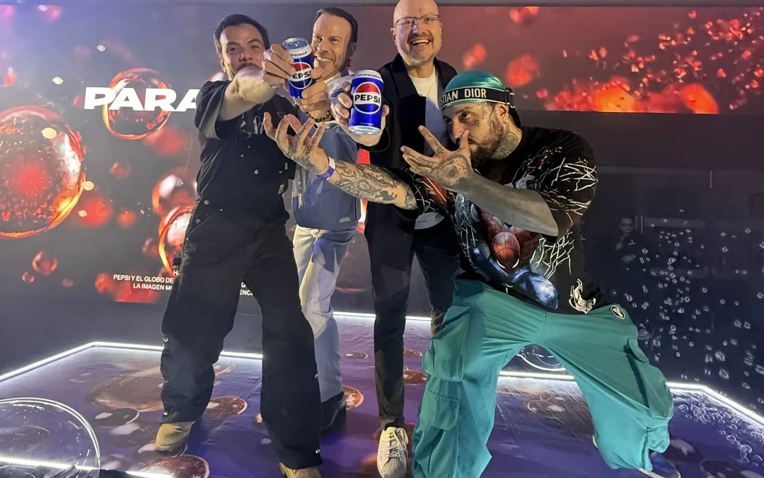 Pepsi® evoluciona su experiencia con EXTRA FIZZ: más burbujas y mayor sensación de frescura llegan a la mesa con Fizz Comidas