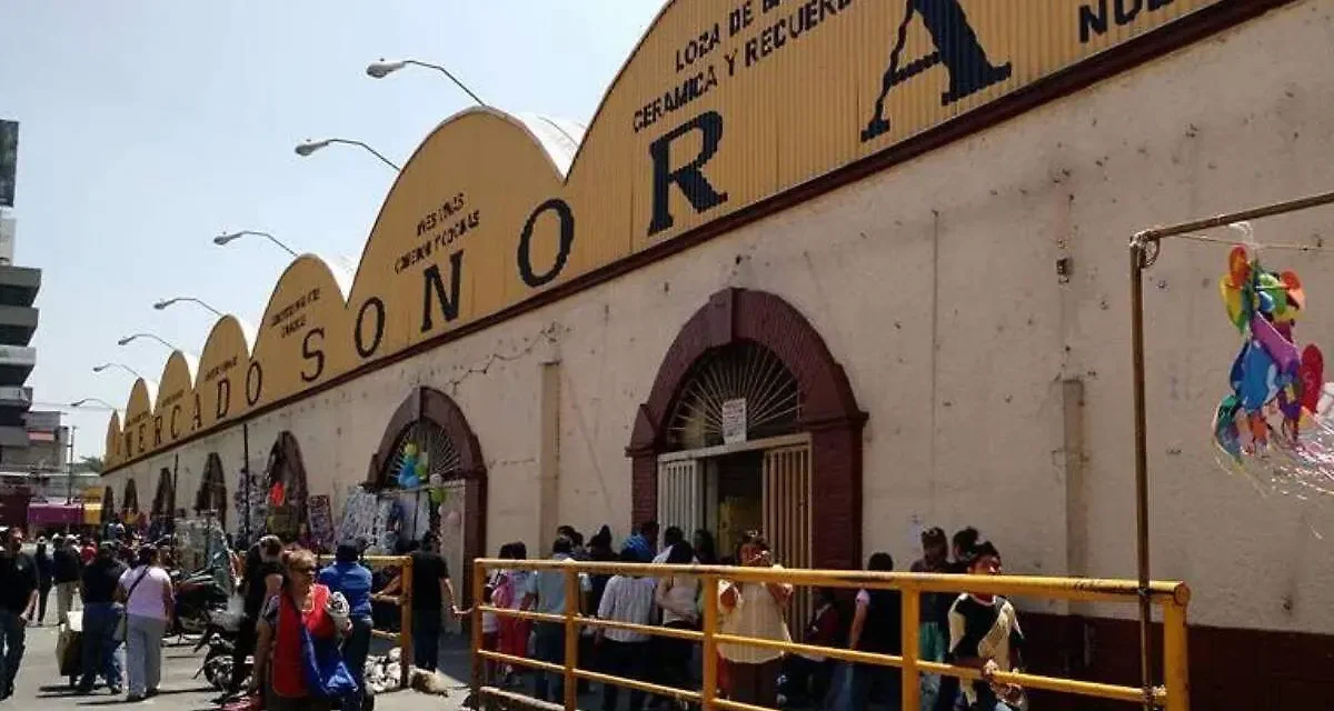 Sonideros, fe y tradición: La Merced y el Mercado de Sonora tiran la casa por la ventana en su 69 aniversario