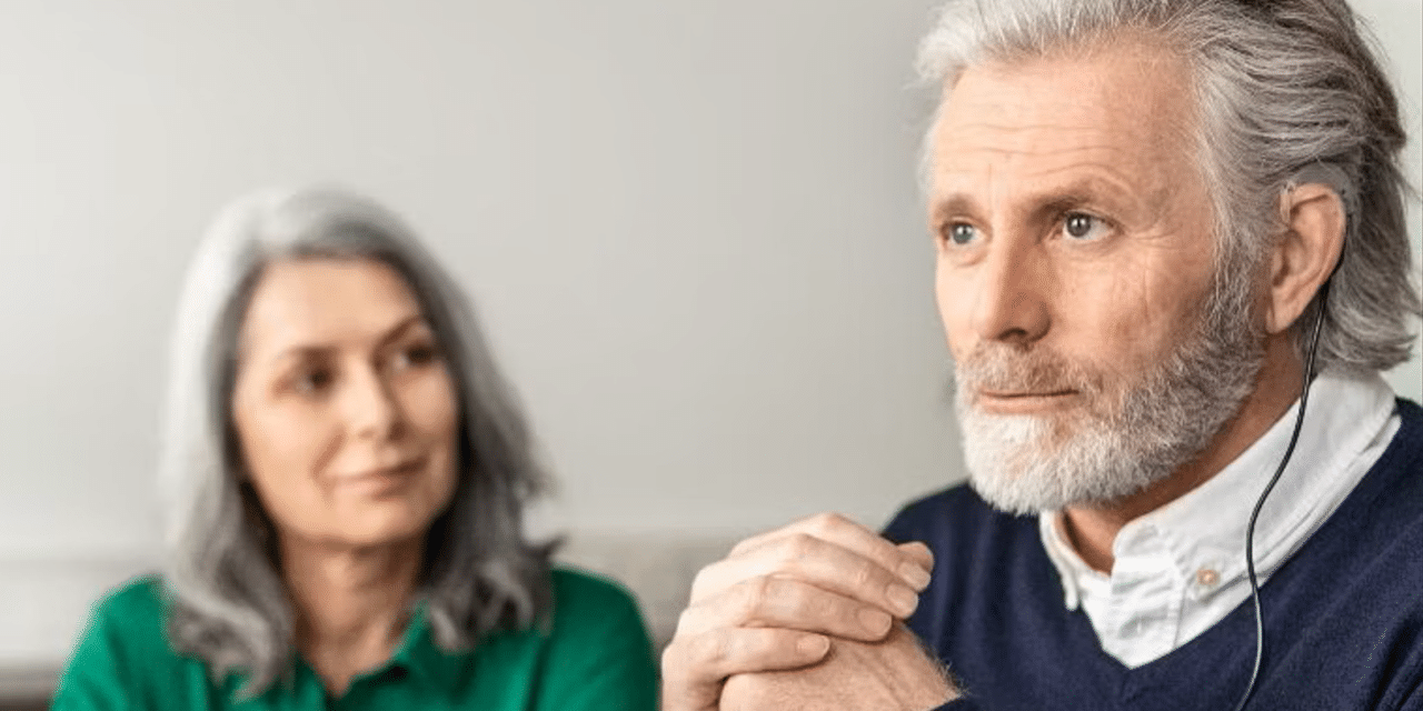 ¿Depresión, demencia e hipoacusia? La importancia de detectar cambios en la audición de los adultos mayores..