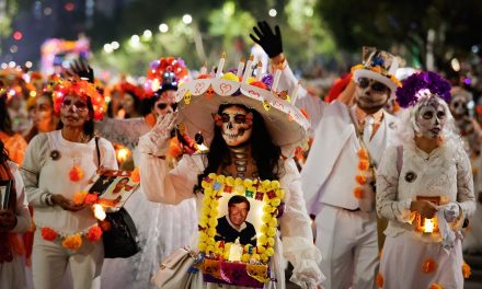 México Espera Derrama de 53 mil mdp por Día de Muertos: ¿Cómo Lograr que esa Riqueza Beneficie a las Comunidades? Experto IBERO Propone Esto
