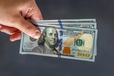 ¿Sube el dólar? Esto significa para tu bolsillo
