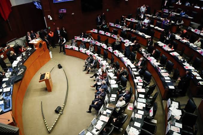 Revisará Senado restricciones del IMSS a Modalidad 40