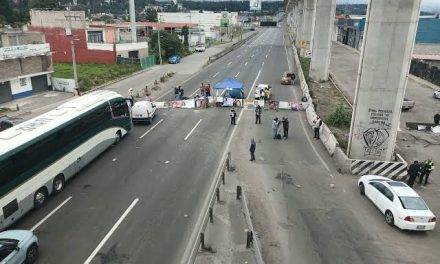 Liberan un sentido en la México-Toluca tras bloqueo de madres buscadoras